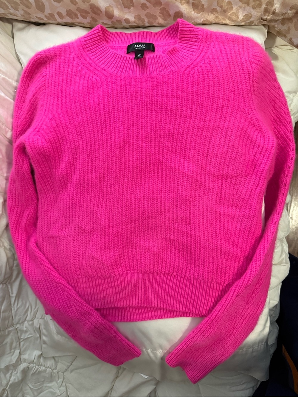 AQUA Cashmere 100% Cashmere Crewneck Sweater Hot Pink Neon L MSRP $198 Pointelle